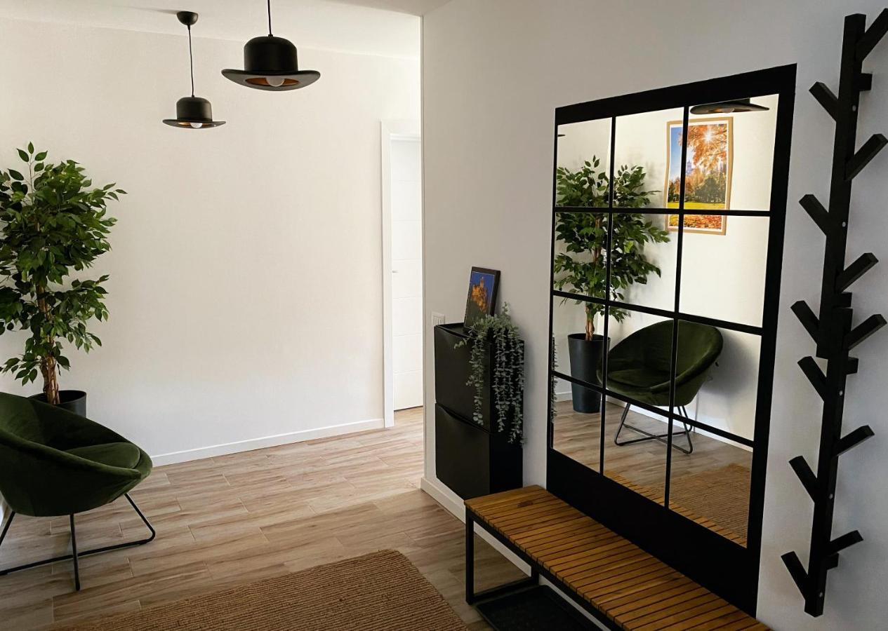 Queen's Heart Apartment *