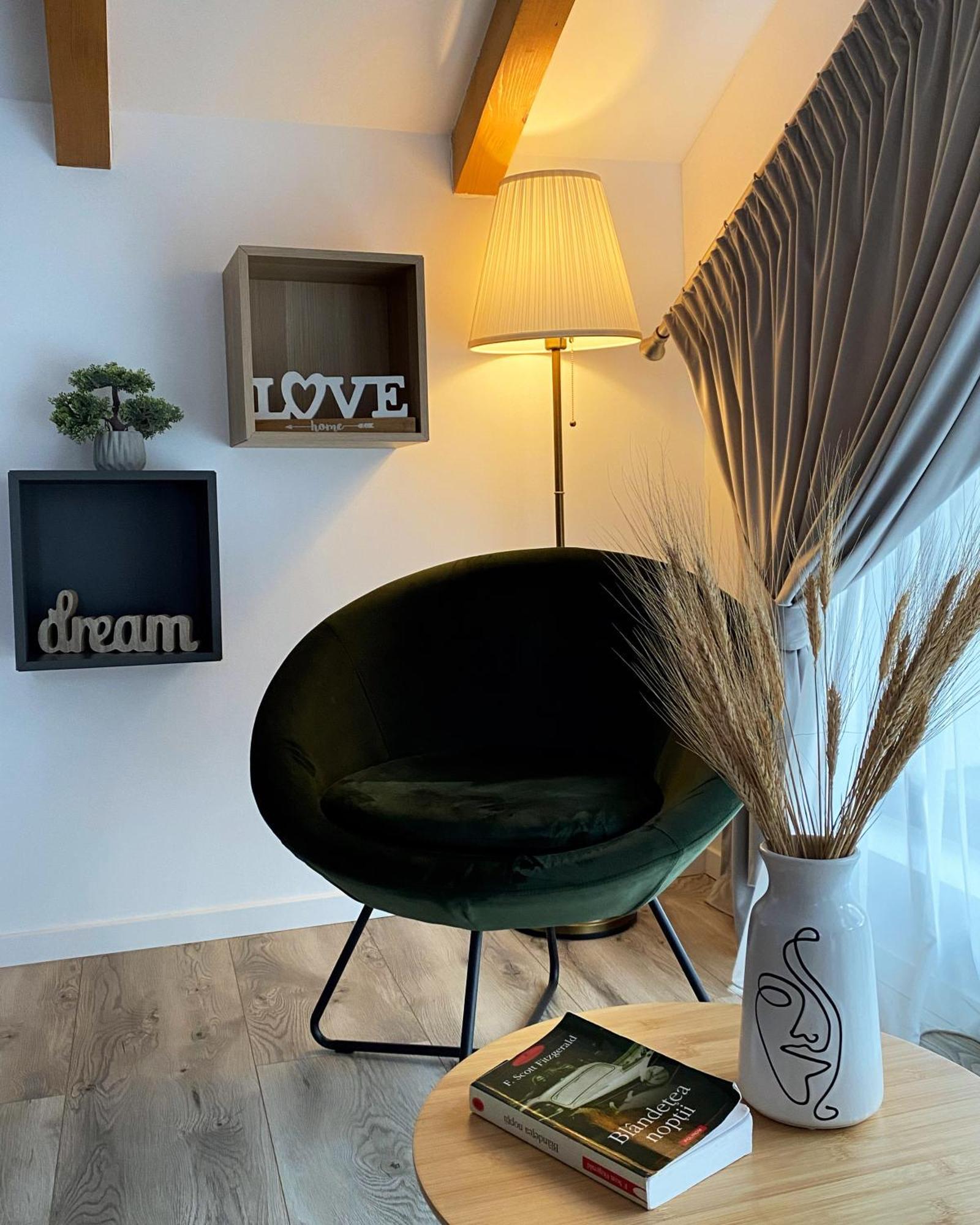 Queen's Heart Apartment *